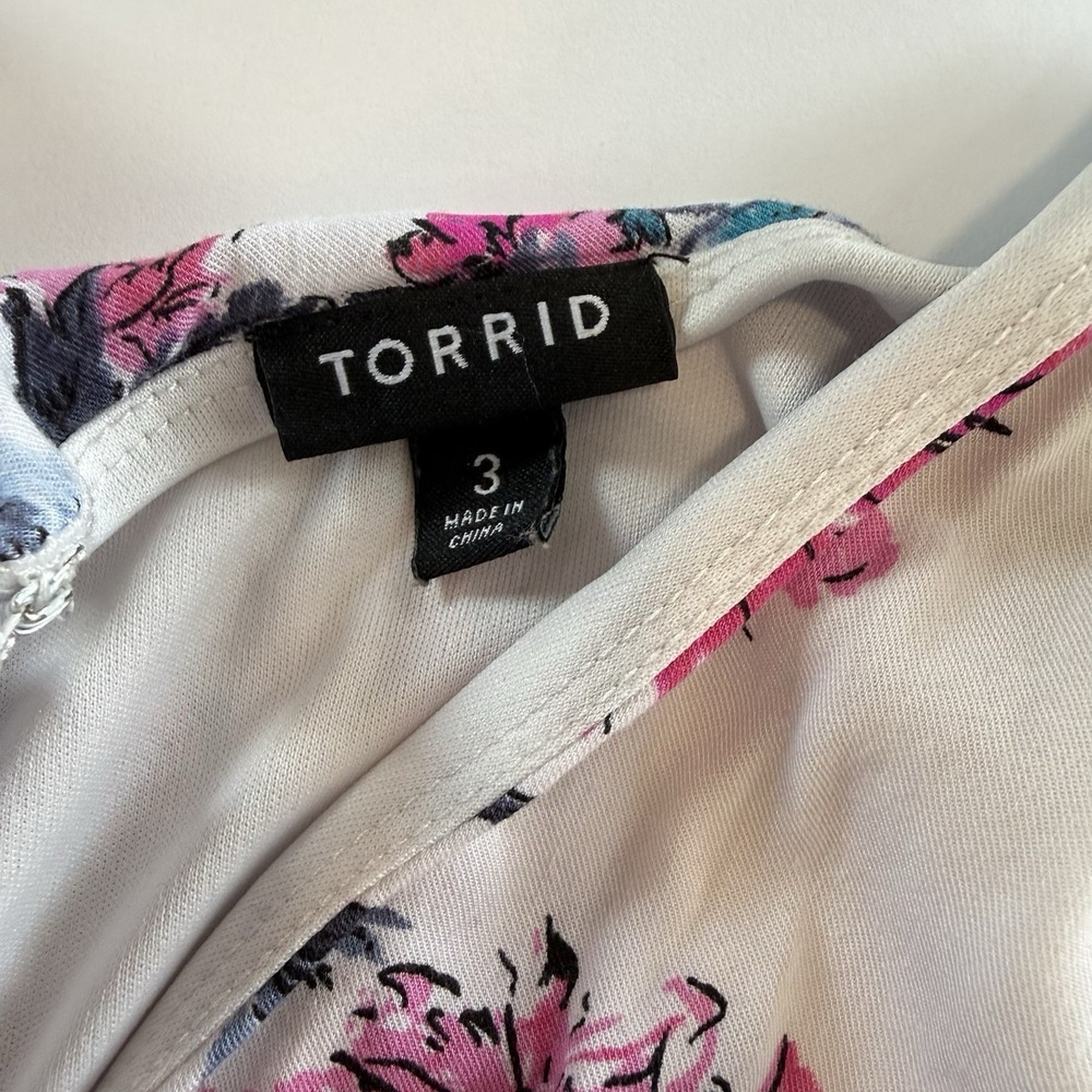 Torrid Colorful Floral Challis Wrap Maxi Dress Feminine Romantic Flowy Size 3X - Picture 9 of 9
